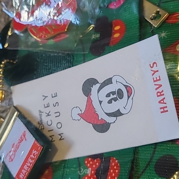 Harveys Disney's Mickey Christmas Medium Streamline Tote - Picture 6 of 10